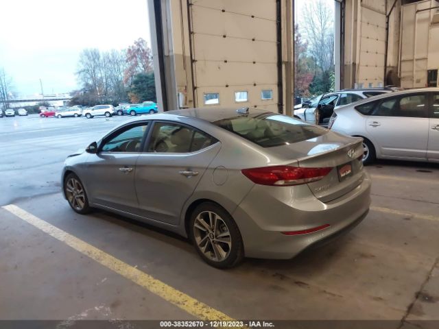 Photo 2 VIN: 5NPD84LFXHH005433 - HYUNDAI ELANTRA 