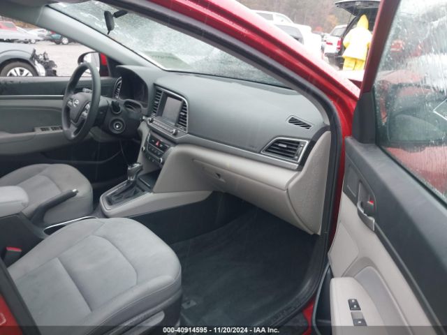 Photo 4 VIN: 5NPD84LFXHH012222 - HYUNDAI ELANTRA 