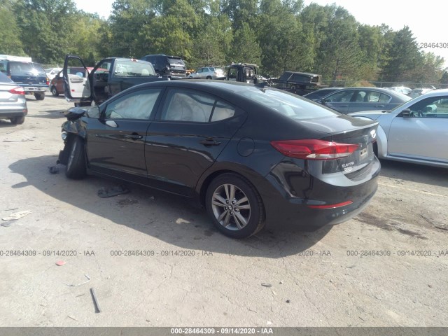 Photo 2 VIN: 5NPD84LFXHH012995 - HYUNDAI ELANTRA 