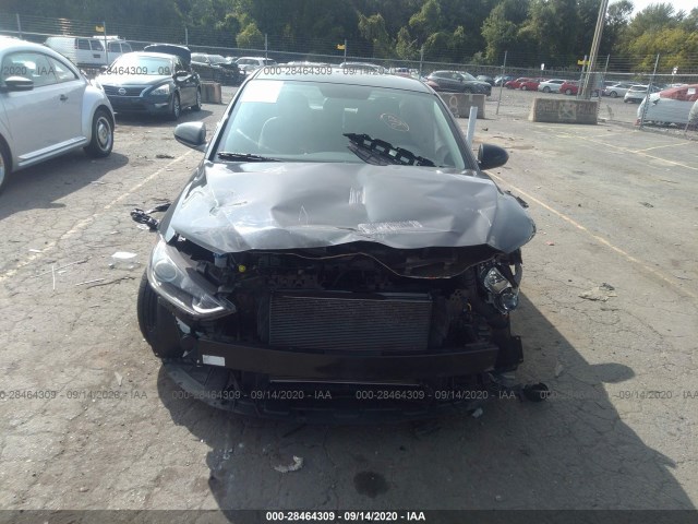 Photo 5 VIN: 5NPD84LFXHH012995 - HYUNDAI ELANTRA 