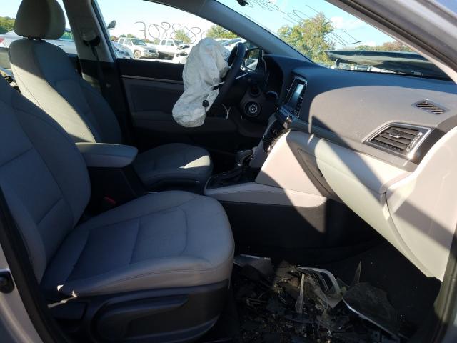 Photo 4 VIN: 5NPD84LFXHH014620 - HYUNDAI ELANTRA SE 