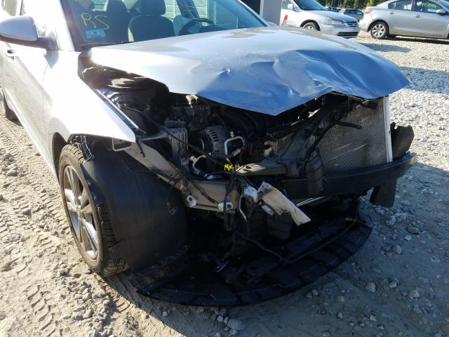 Photo 8 VIN: 5NPD84LFXHH014620 - HYUNDAI ELANTRA SE 