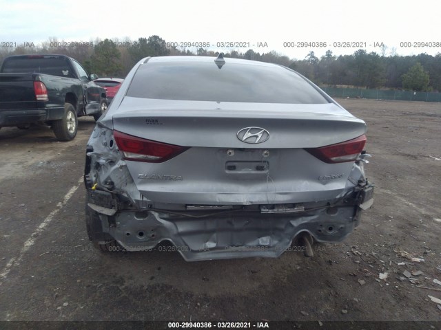 Photo 5 VIN: 5NPD84LFXHH022992 - HYUNDAI ELANTRA 