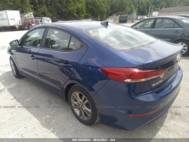 Photo 2 VIN: 5NPD84LFXHH023334 - HYUNDAI ELANTRA 