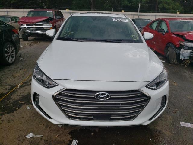 Photo 4 VIN: 5NPD84LFXHH027125 - HYUNDAI ELANTRA SE 