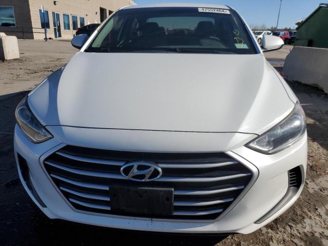 Photo 4 VIN: 5NPD84LFXHH030915 - HYUNDAI ELANTRA 