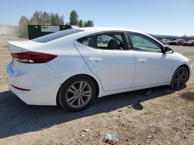 Photo 2 VIN: 5NPD84LFXHH032325 - HYUNDAI ELANTRA SE 