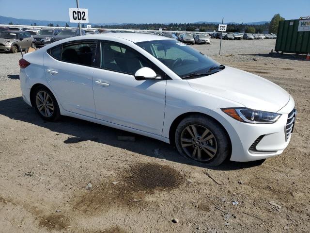 Photo 3 VIN: 5NPD84LFXHH032325 - HYUNDAI ELANTRA SE 