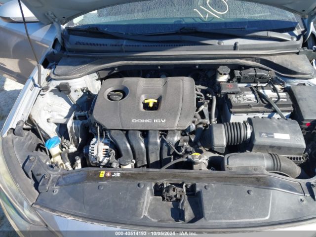 Photo 9 VIN: 5NPD84LFXHH034558 - HYUNDAI ELANTRA 