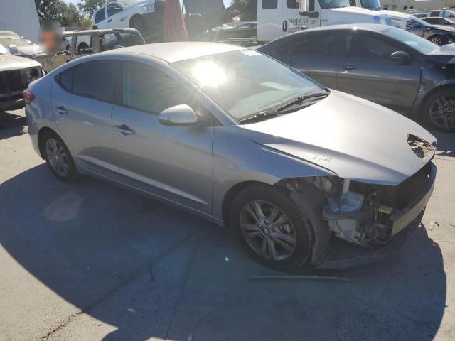 Photo 3 VIN: 5NPD84LFXHH041719 - HYUNDAI ELANTRA 