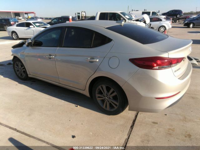 Photo 2 VIN: 5NPD84LFXHH042496 - HYUNDAI ELANTRA 