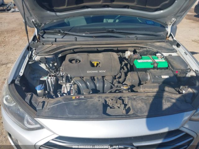 Photo 9 VIN: 5NPD84LFXHH042997 - HYUNDAI ELANTRA 