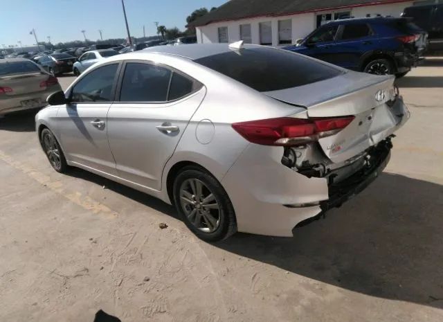 Photo 2 VIN: 5NPD84LFXHH045835 - HYUNDAI ELANTRA 