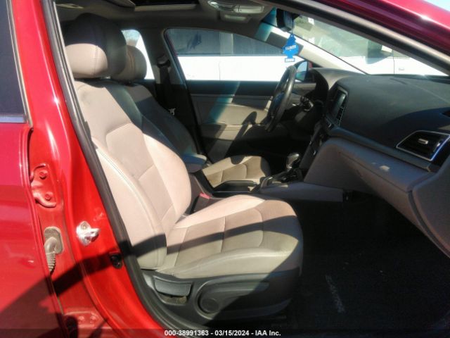 Photo 4 VIN: 5NPD84LFXHH047519 - HYUNDAI ELANTRA SE 