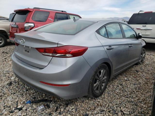 Photo 3 VIN: 5NPD84LFXHH049979 - HYUNDAI ELANTRA SE 