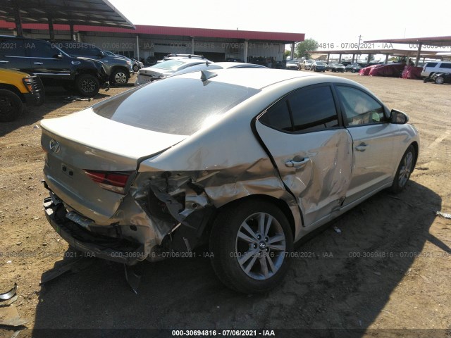 Photo 3 VIN: 5NPD84LFXHH060707 - HYUNDAI ELANTRA 