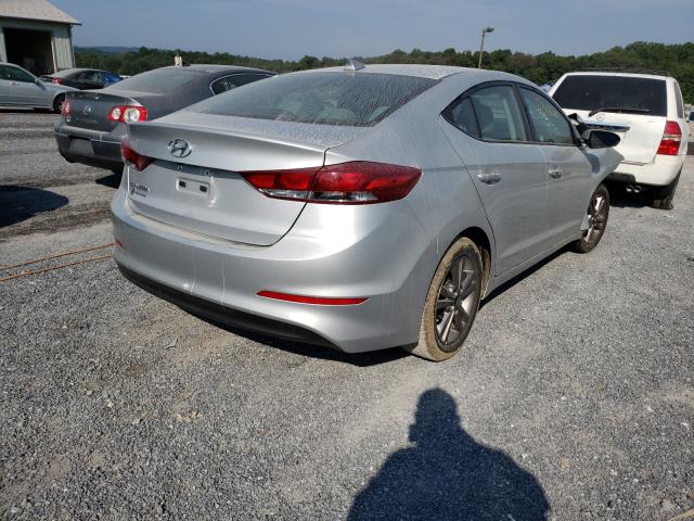 Photo 3 VIN: 5NPD84LFXHH062697 - HYUNDAI ELANTRA SE 