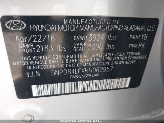 Photo 8 VIN: 5NPD84LFXHH062957 - HYUNDAI ELANTRA 