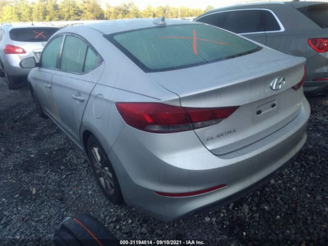 Photo 2 VIN: 5NPD84LFXHH065079 - HYUNDAI ELANTRA 