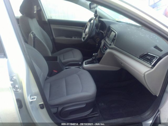 Photo 4 VIN: 5NPD84LFXHH065079 - HYUNDAI ELANTRA 