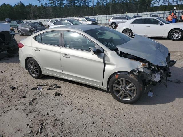 Photo 3 VIN: 5NPD84LFXHH068001 - HYUNDAI ELANTRA 