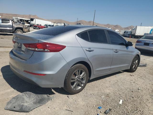 Photo 2 VIN: 5NPD84LFXHH069309 - HYUNDAI ELANTRA SE 