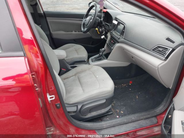 Photo 4 VIN: 5NPD84LFXHH076745 - HYUNDAI ELANTRA 