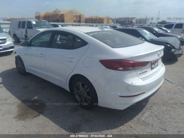 Photo 2 VIN: 5NPD84LFXHH076955 - HYUNDAI ELANTRA 