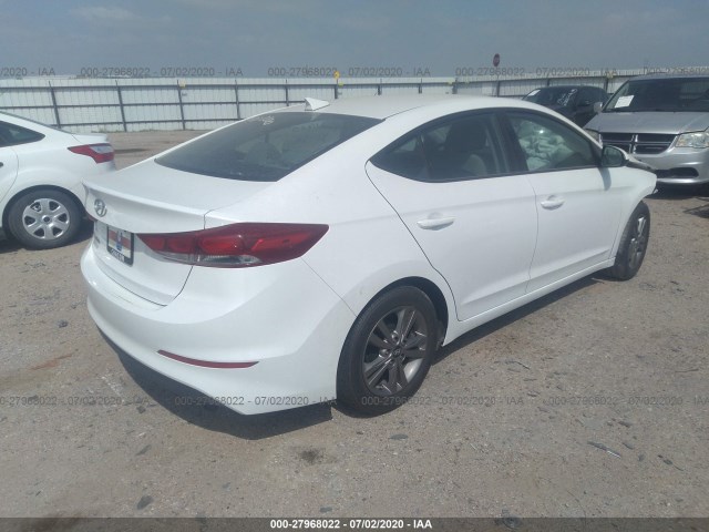 Photo 3 VIN: 5NPD84LFXHH076955 - HYUNDAI ELANTRA 