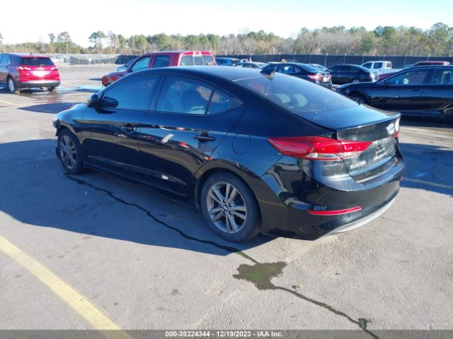 Photo 2 VIN: 5NPD84LFXHH086482 - HYUNDAI ELANTRA 