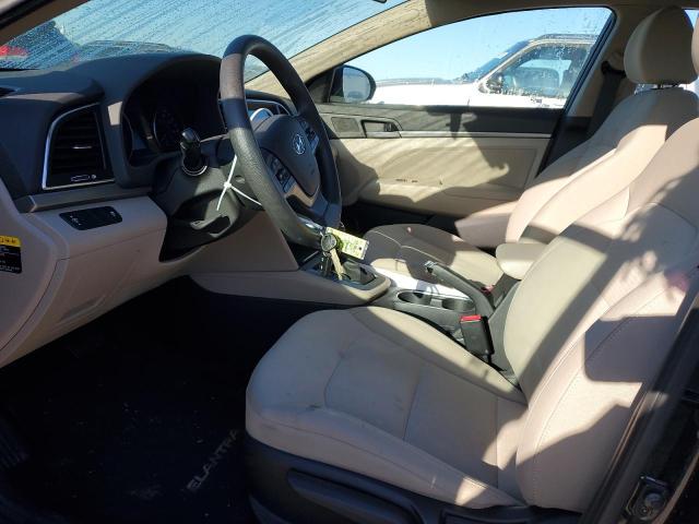 Photo 6 VIN: 5NPD84LFXHH127967 - HYUNDAI ELANTRA SE 