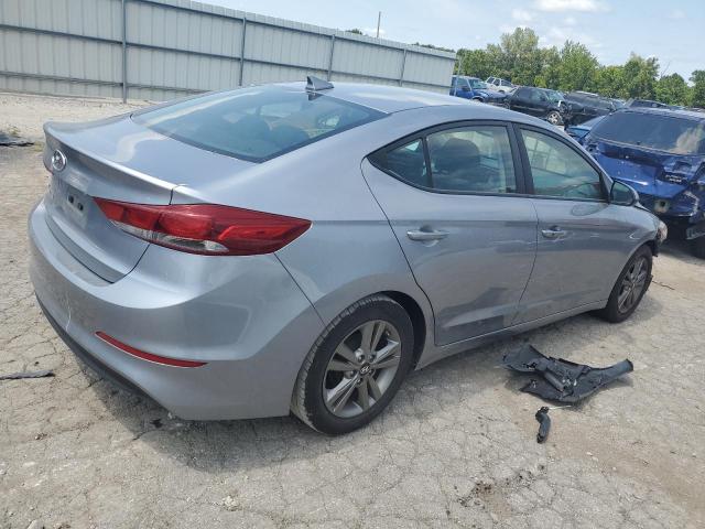 Photo 2 VIN: 5NPD84LFXHH132313 - HYUNDAI ELANTRA SE 