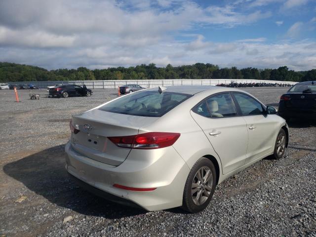 Photo 3 VIN: 5NPD84LFXHH143392 - HYUNDAI ELANTRA SE 