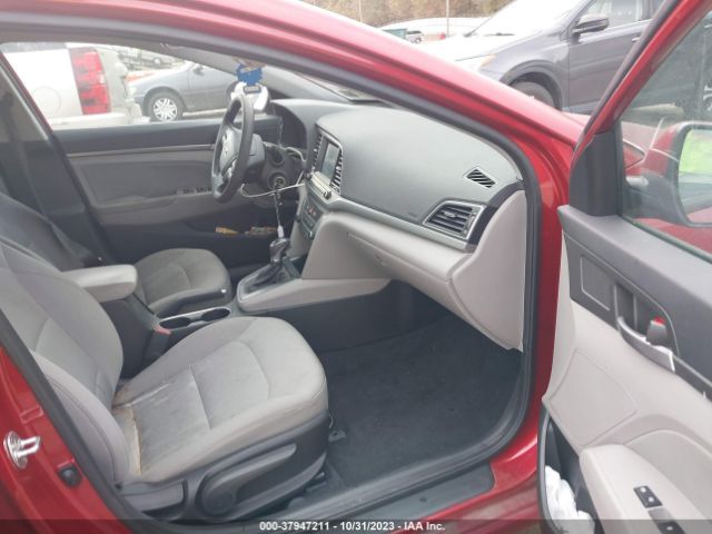 Photo 4 VIN: 5NPD84LFXHH145403 - HYUNDAI ELANTRA 