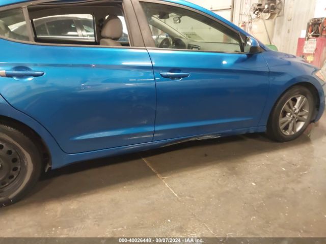 Photo 5 VIN: 5NPD84LFXHH174447 - HYUNDAI ELANTRA 