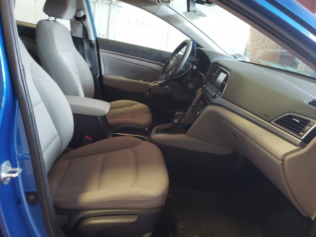 Photo 4 VIN: 5NPD84LFXHH178384 - HYUNDAI ELANTRA 