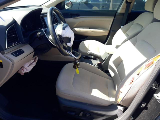 Photo 6 VIN: 5NPD84LFXHH178997 - HYUNDAI ELANTRA 