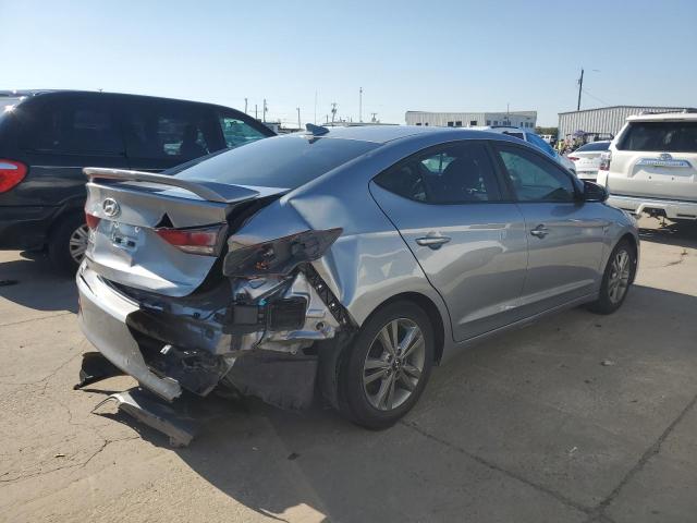 Photo 2 VIN: 5NPD84LFXHH181186 - HYUNDAI ELANTRA SE 