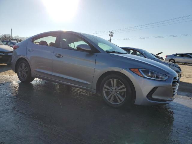 Photo 3 VIN: 5NPD84LFXHH182094 - HYUNDAI ELANTRA 