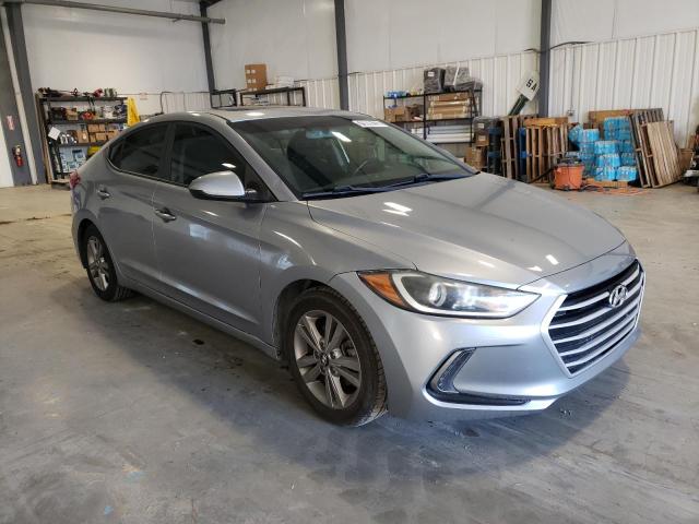 Photo 3 VIN: 5NPD84LFXHH202120 - HYUNDAI ELANTRA 