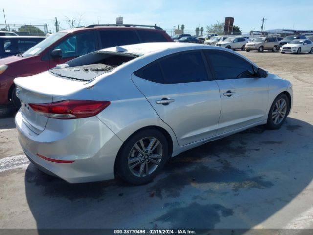 Photo 3 VIN: 5NPD84LFXJH214550 - HYUNDAI ELANTRA 