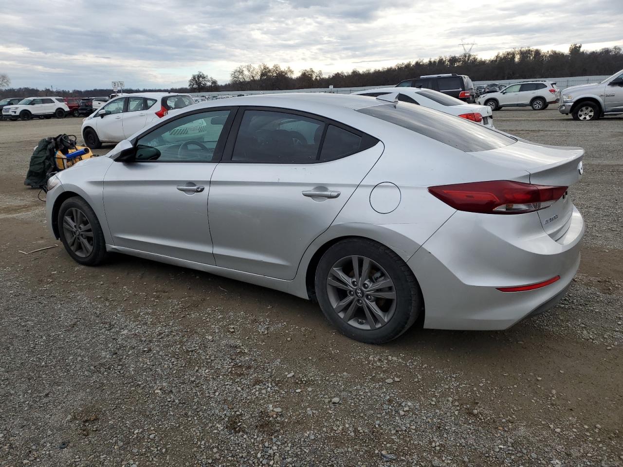 Photo 1 VIN: 5NPD84LFXJH214807 - HYUNDAI ELANTRA 