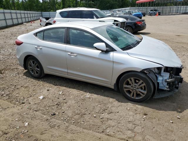 Photo 3 VIN: 5NPD84LFXJH215231 - HYUNDAI ELANTRA 