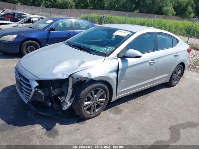 Photo 1 VIN: 5NPD84LFXJH216427 - HYUNDAI ELANTRA 