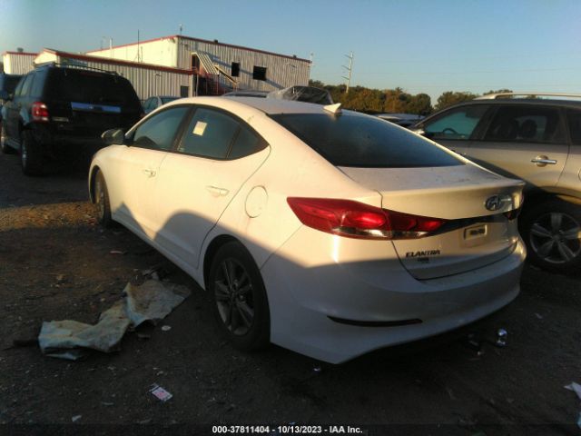 Photo 2 VIN: 5NPD84LFXJH223443 - HYUNDAI ELANTRA 