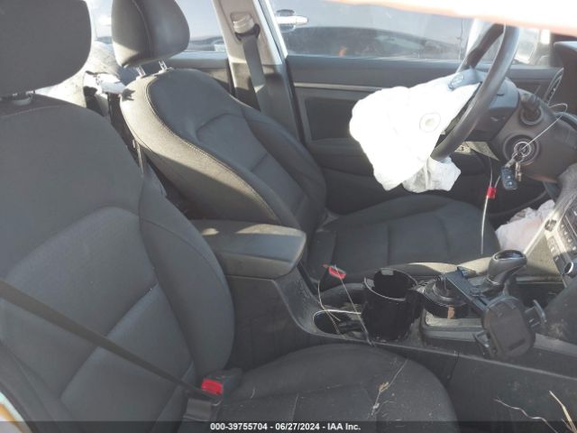 Photo 4 VIN: 5NPD84LFXJH224110 - HYUNDAI ELANTRA 