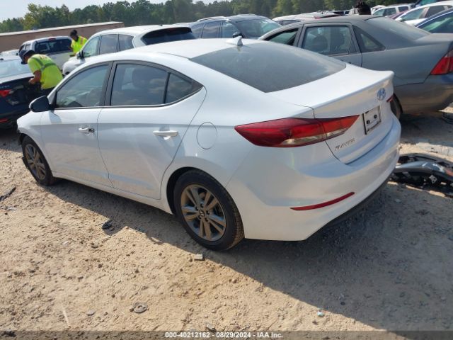 Photo 2 VIN: 5NPD84LFXJH224897 - HYUNDAI ELANTRA 