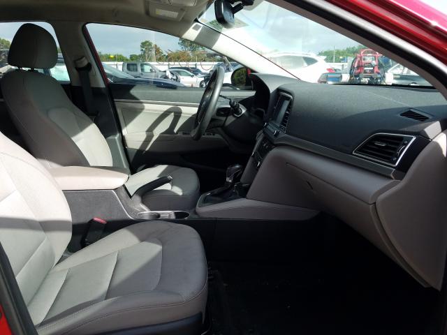 Photo 4 VIN: 5NPD84LFXJH230165 - HYUNDAI ELANTRA SE 