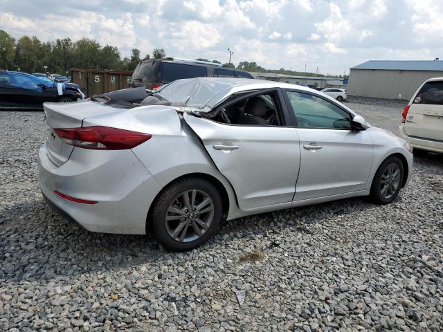 Photo 2 VIN: 5NPD84LFXJH231865 - HYUNDAI ELANTRA SE 