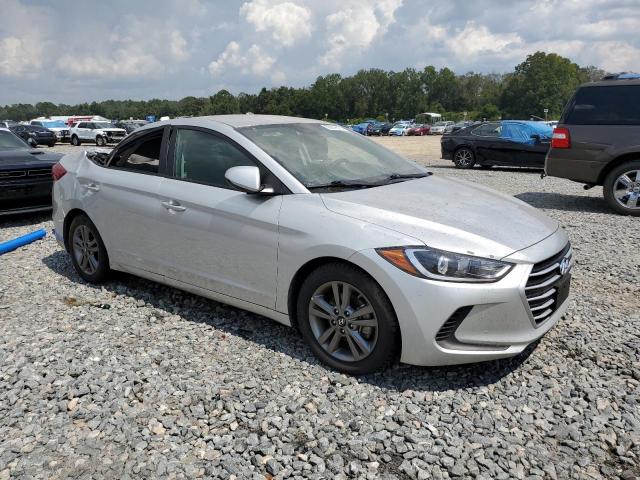 Photo 3 VIN: 5NPD84LFXJH231865 - HYUNDAI ELANTRA SE 